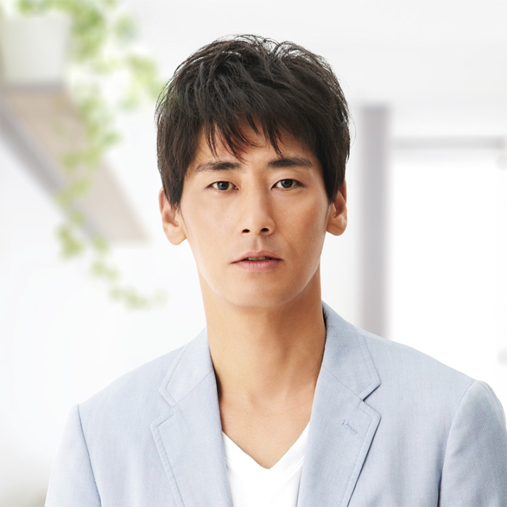 仕事でもOK！清潔感あふれるメンズミックス毛のメンズ医療用ウィッグ。円形脱毛症でもアレンジ楽しめる
